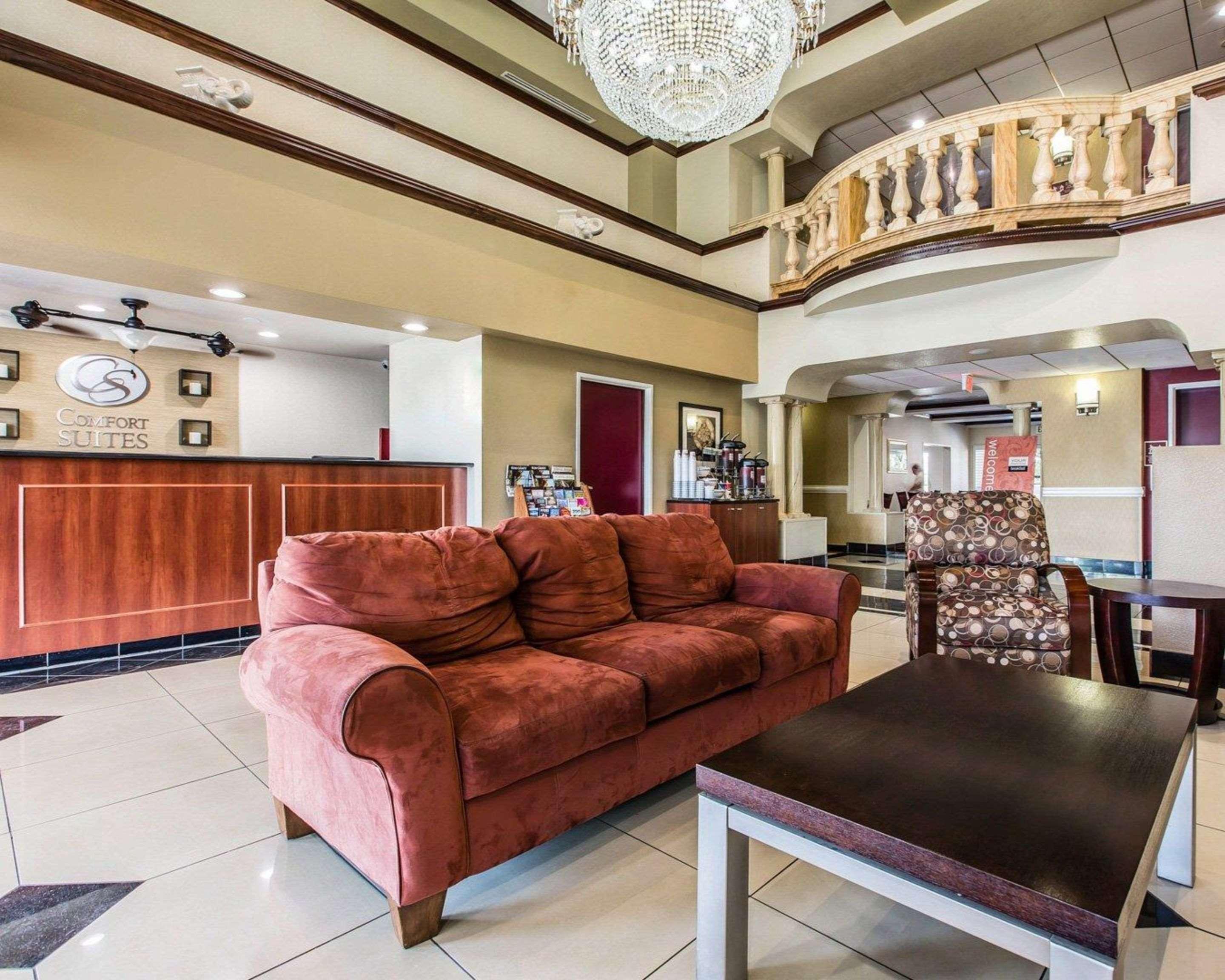 Comfort Suites Бейкерсфілд Екстер'єр фото